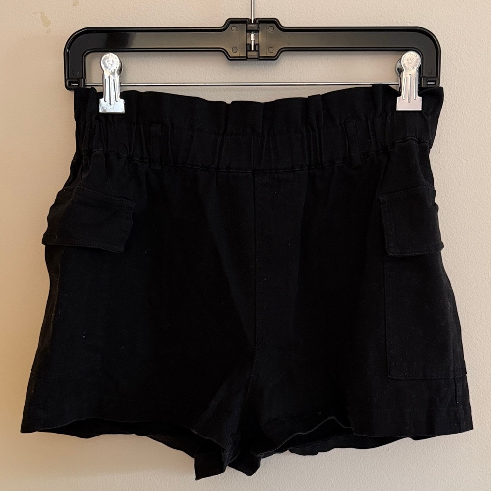 Kendall & Kylie (Pacsun) Black Cargo Shorts